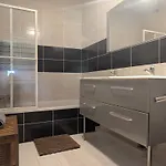 Elegante Maison De Maitre Xviiie, Jardin Clos 500m², Nature, Proche Puy-en-velay, 11 Pers., Cosy & Confort - Fr-1-582-315 *