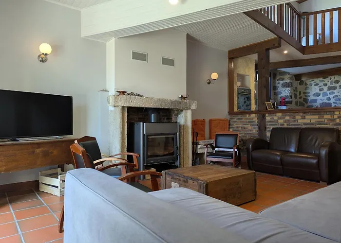 Holiday home Elegante Maison De Maitre Xviiie, Jardin Clos 500m², Nature, Proche Puy-en-velay, 11 Pers., Cosy & Confort - Fr-1-582-315 Arsac-en-Velay